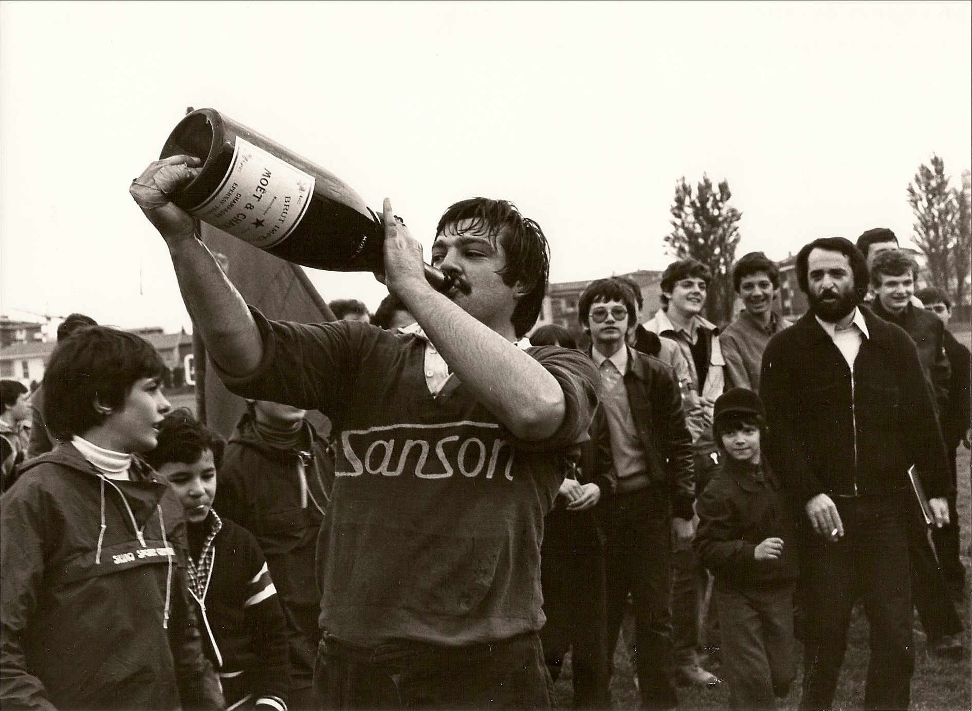 Luciano Borsetto festeggia la conquista dello scudetto 1976_2